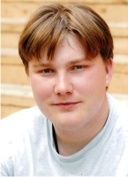 ����� ����